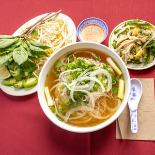 Phở Gà (Shredded Chicken)